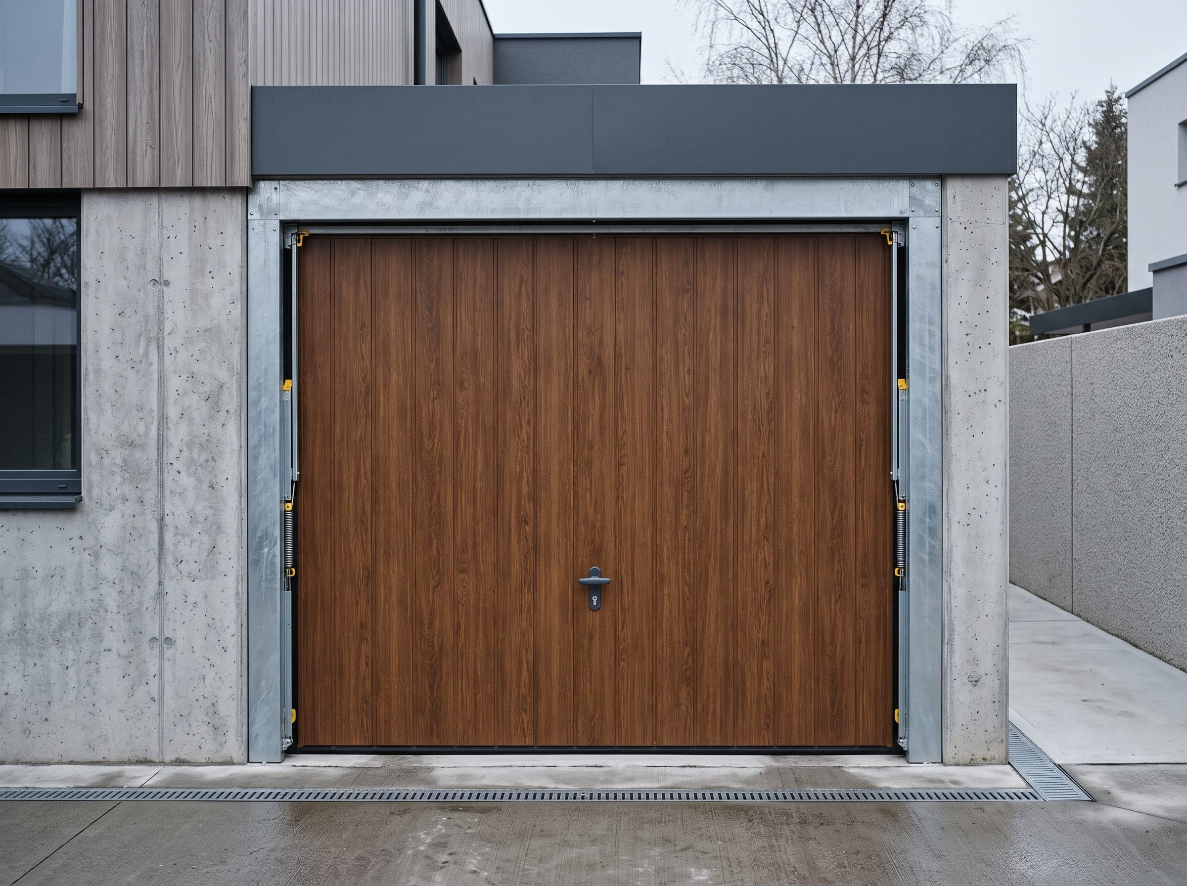 Porte de garage basculante Hörmann ET 500 débordement extérieur minimal